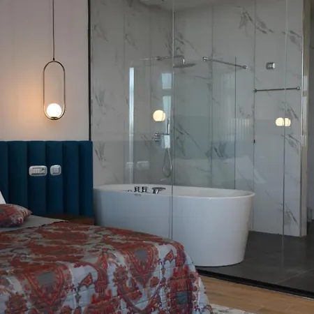 Hotel Coco *