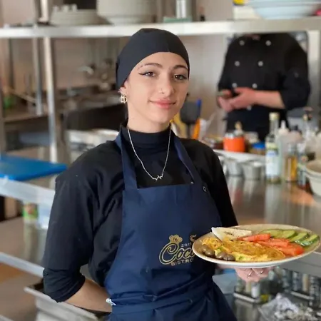 Coco * Tirana